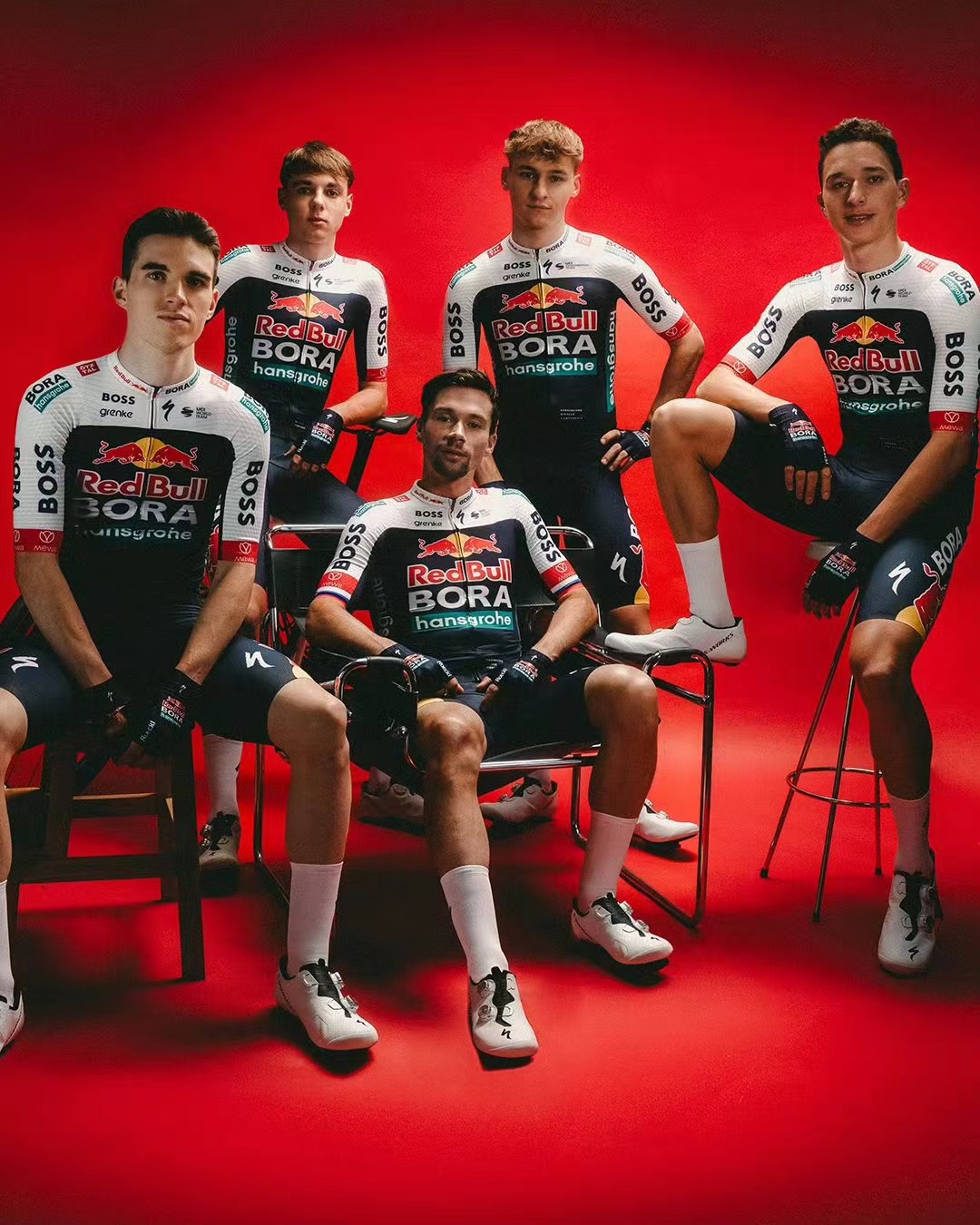 Wanneer wordt de droom van de legendarische renner Roglic om de Tour de France te winnen werkelijkheid?